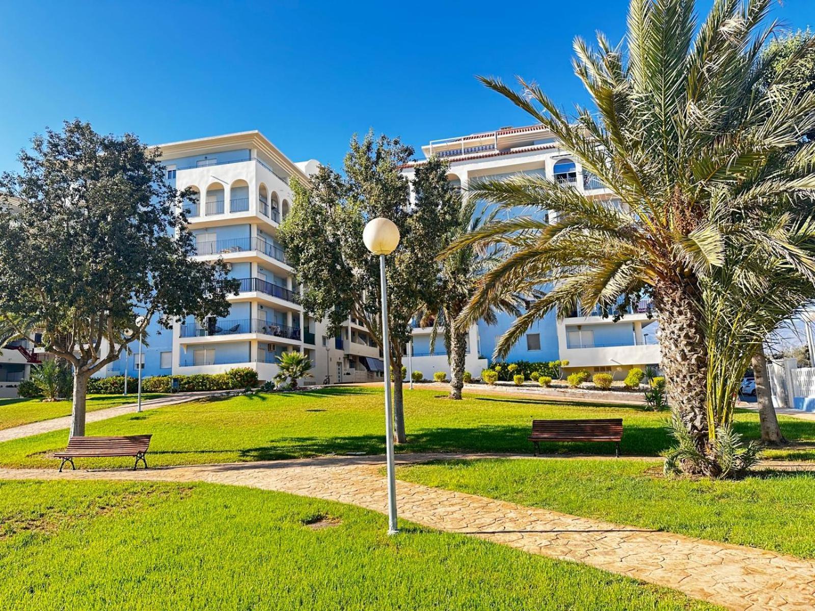 Luxurious Spacious Three Bedroom Apartment On Beachfront Almerimar Luaran gambar